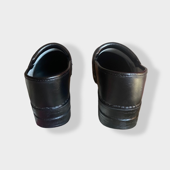 MEN’S DANKSKO PROFESSIONAL, OILED CLOGS BLACK GOOD CONDITION EUR 45 US 12 - Picture 4 of 8